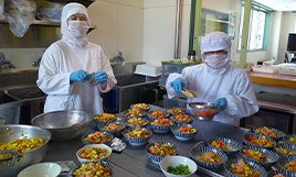 厨房の手伝いイメージ